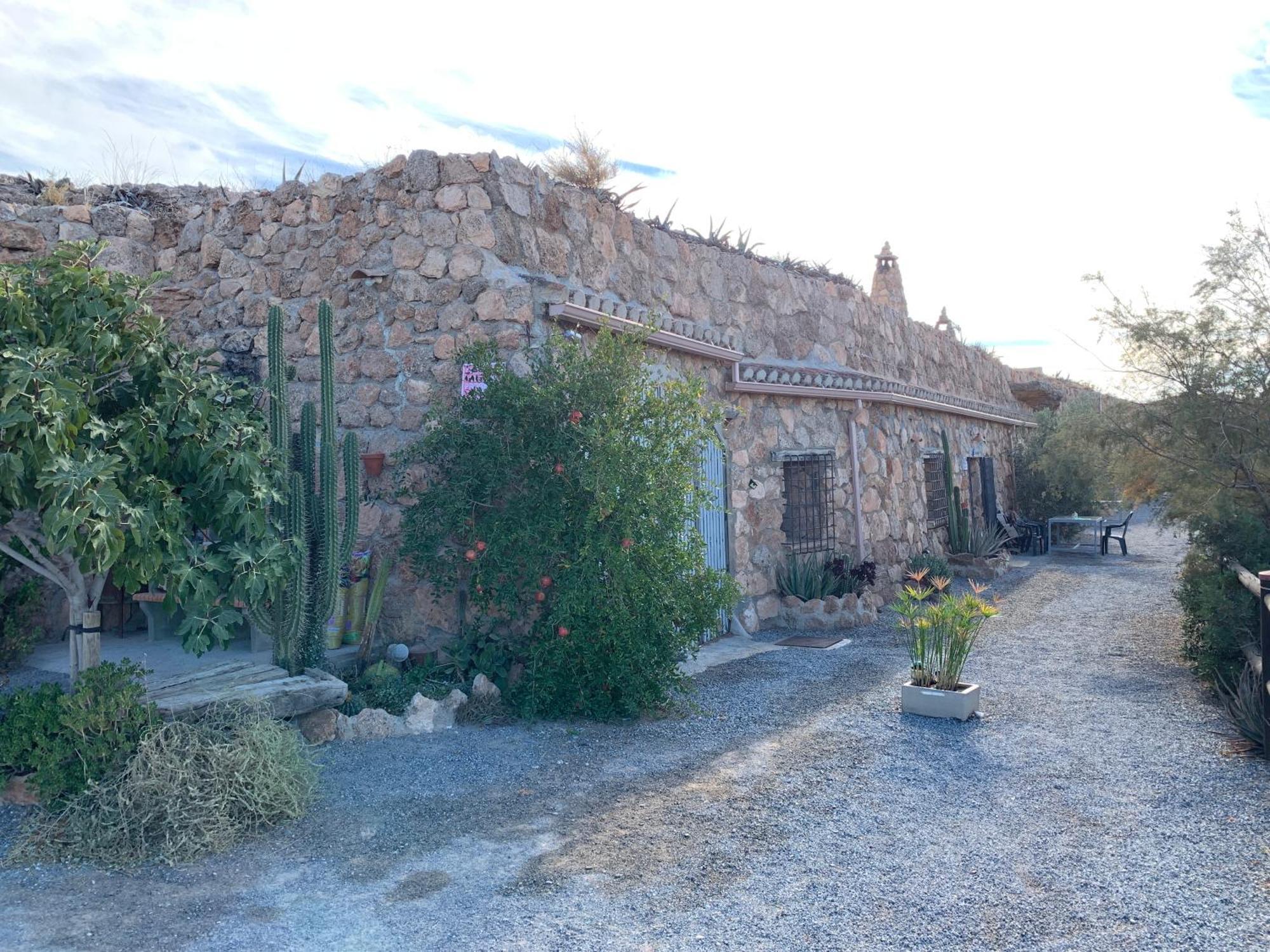 Cuevas El Torriblanco Vendégház Gorafe Kültér fotó