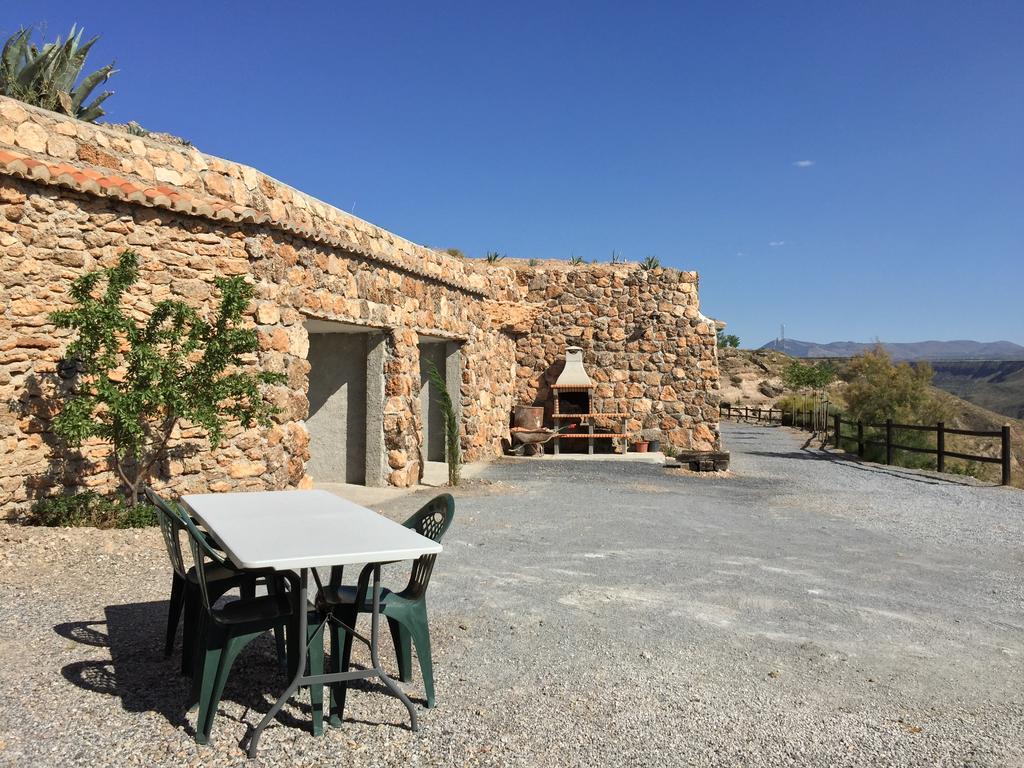 Cuevas El Torriblanco Vendégház Gorafe Kültér fotó