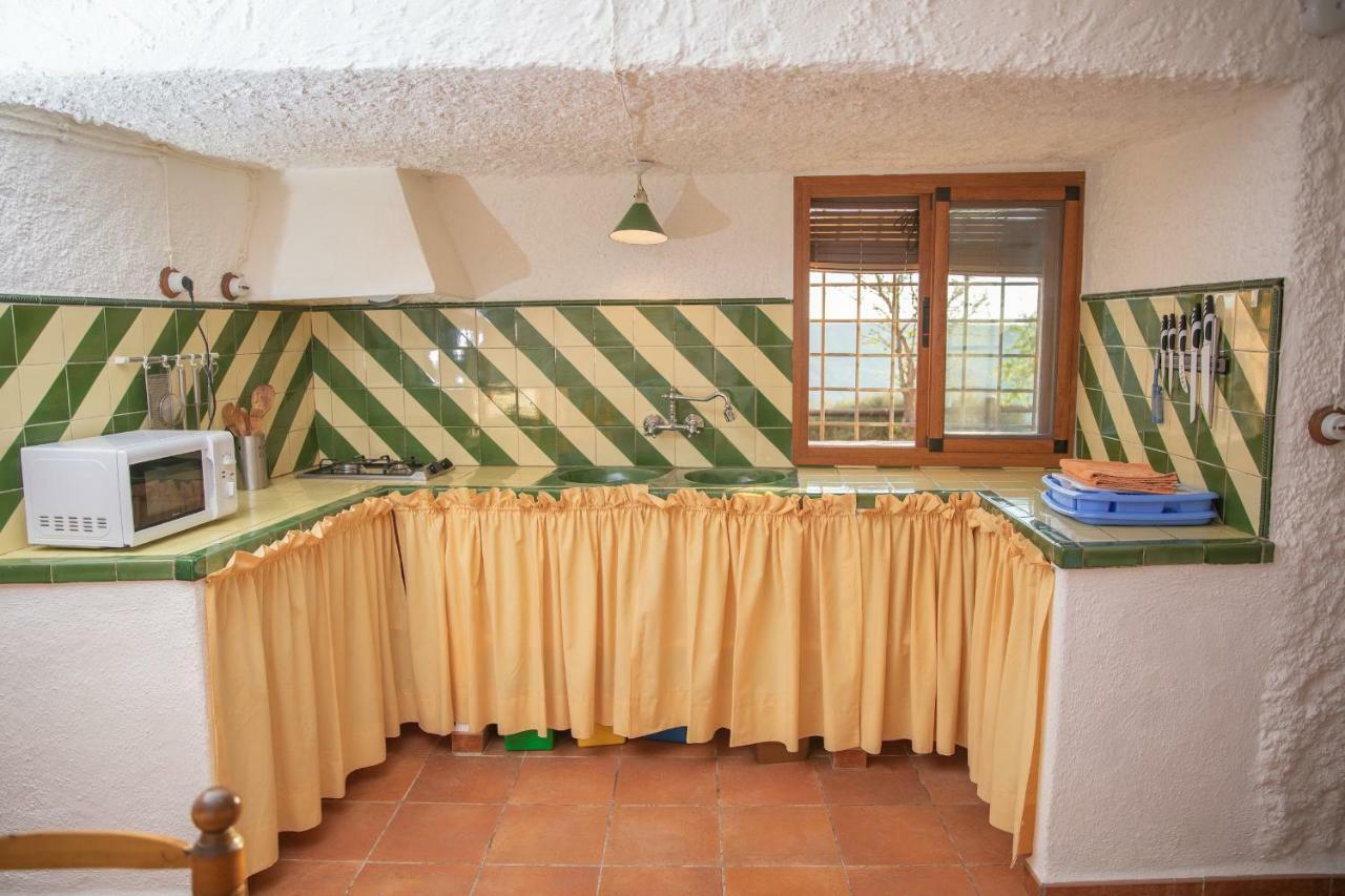 Cuevas El Torriblanco Vendégház Gorafe Kültér fotó