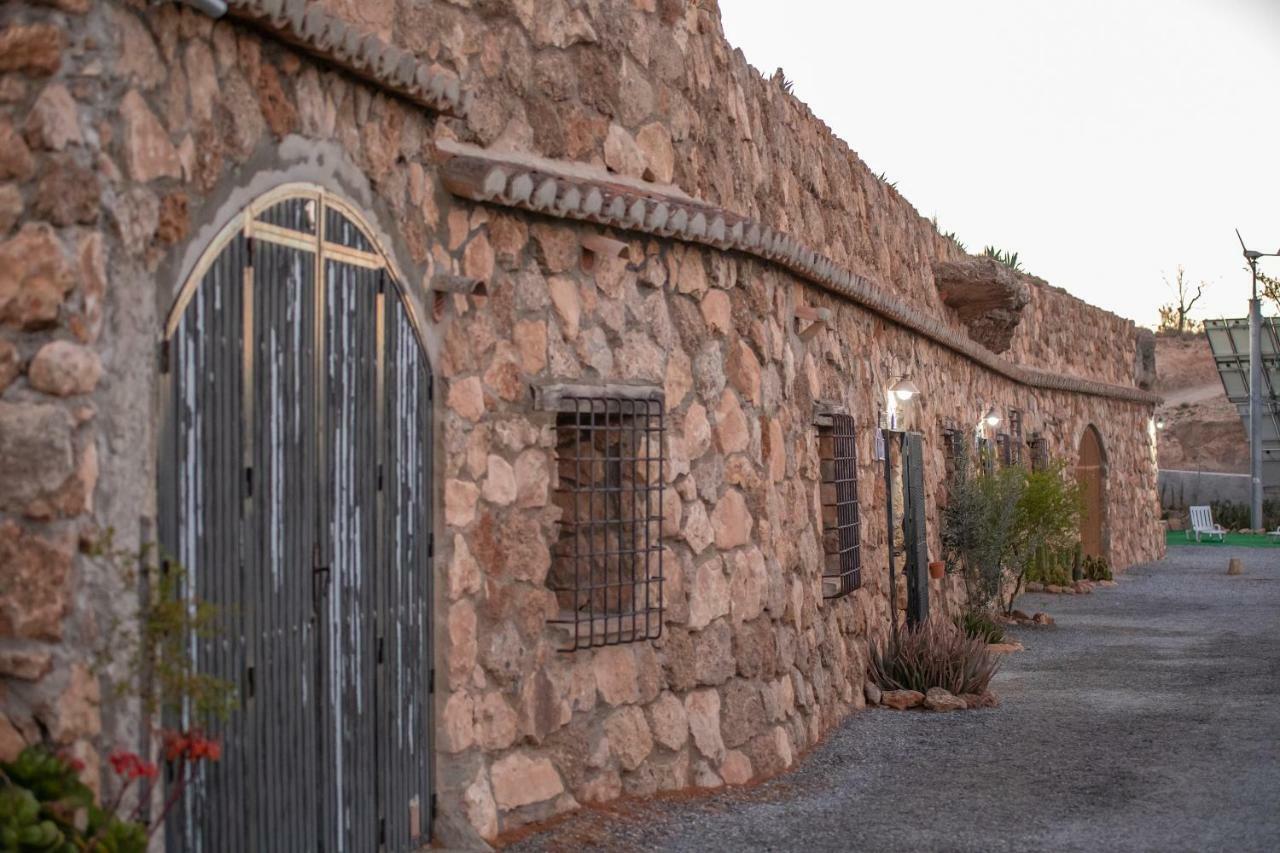 Cuevas El Torriblanco Vendégház Gorafe Kültér fotó